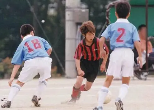 伊東純也の嫁と妊娠出産して子供がいる？幼稚園は？